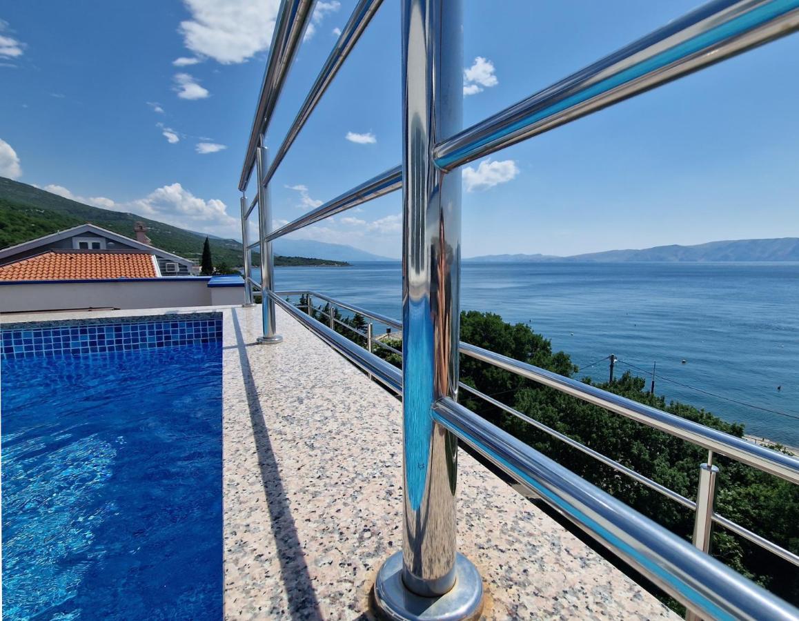 Searenity Pool Suite - Seafront Krmpote-Vodice Exterior photo